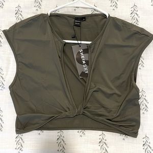Womens Crop Top With Twist. Size L.